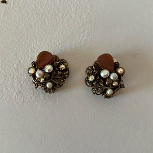 Vintage Clip On Earrings
